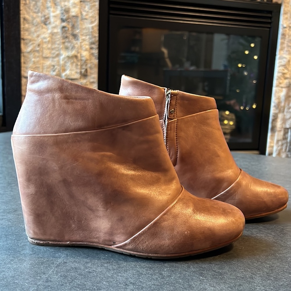 🐌 UGG Carmine Ankle Wedge Boots - Booties 🐌
